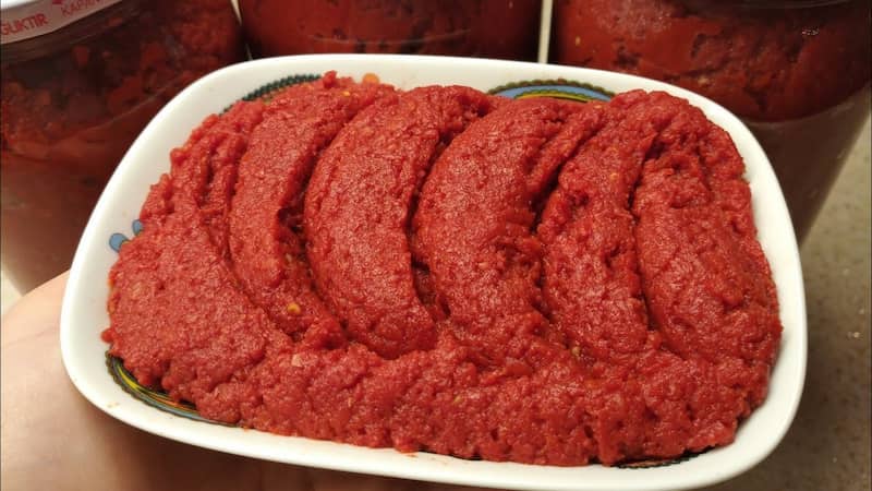 تصویر 4 از رب گوجه فرنگی بیژن با طعم اصیل و کیفیت مناسب آشپزی روزانه
